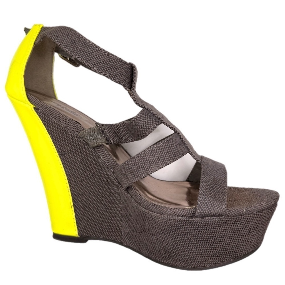 Charlotte Russe | FINDER Grey and Neon Yellow Platform Wedge Sandals - Picture 6 of 12